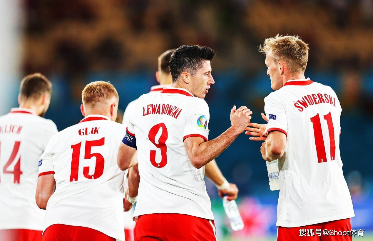 开云体育平台APP-希腊鏖战哥伦比亚，莱万带队取胜