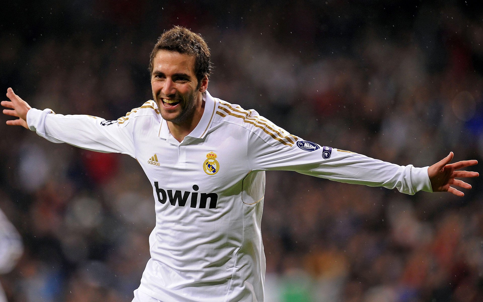 内马尔教科书级表演，映照莱比锡红牛如何终结比利时黄金一代